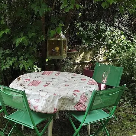 Jolie En Rez De Chaussee 公寓 基扬